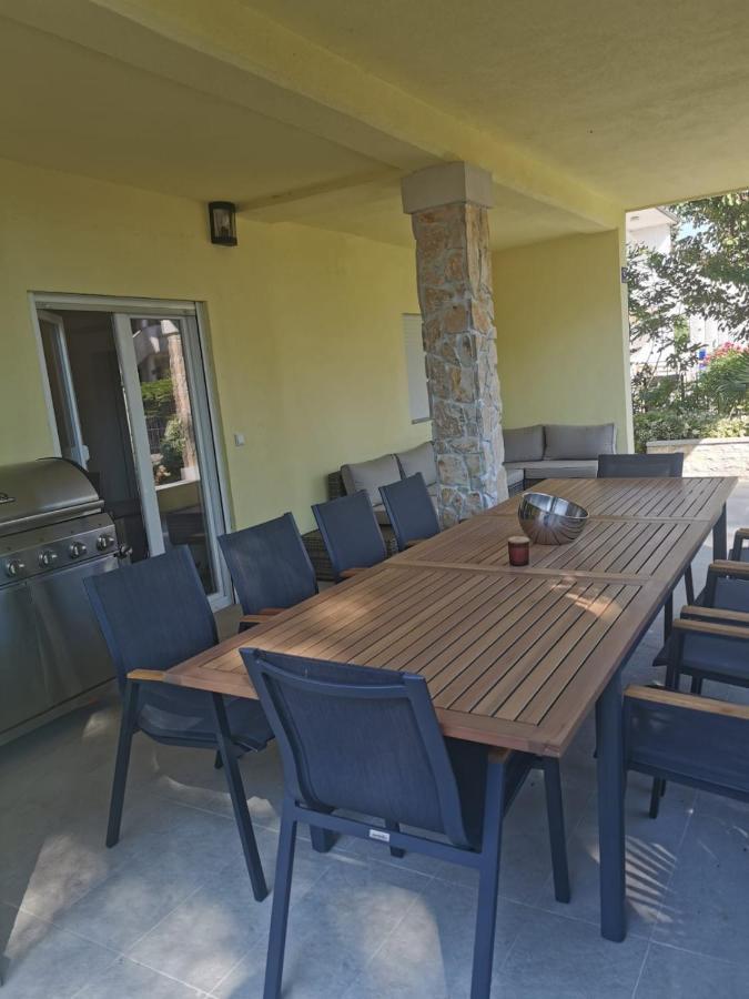 Five Bedroom House Near Sandy Beach Villa Major Medulin Buitenkant foto